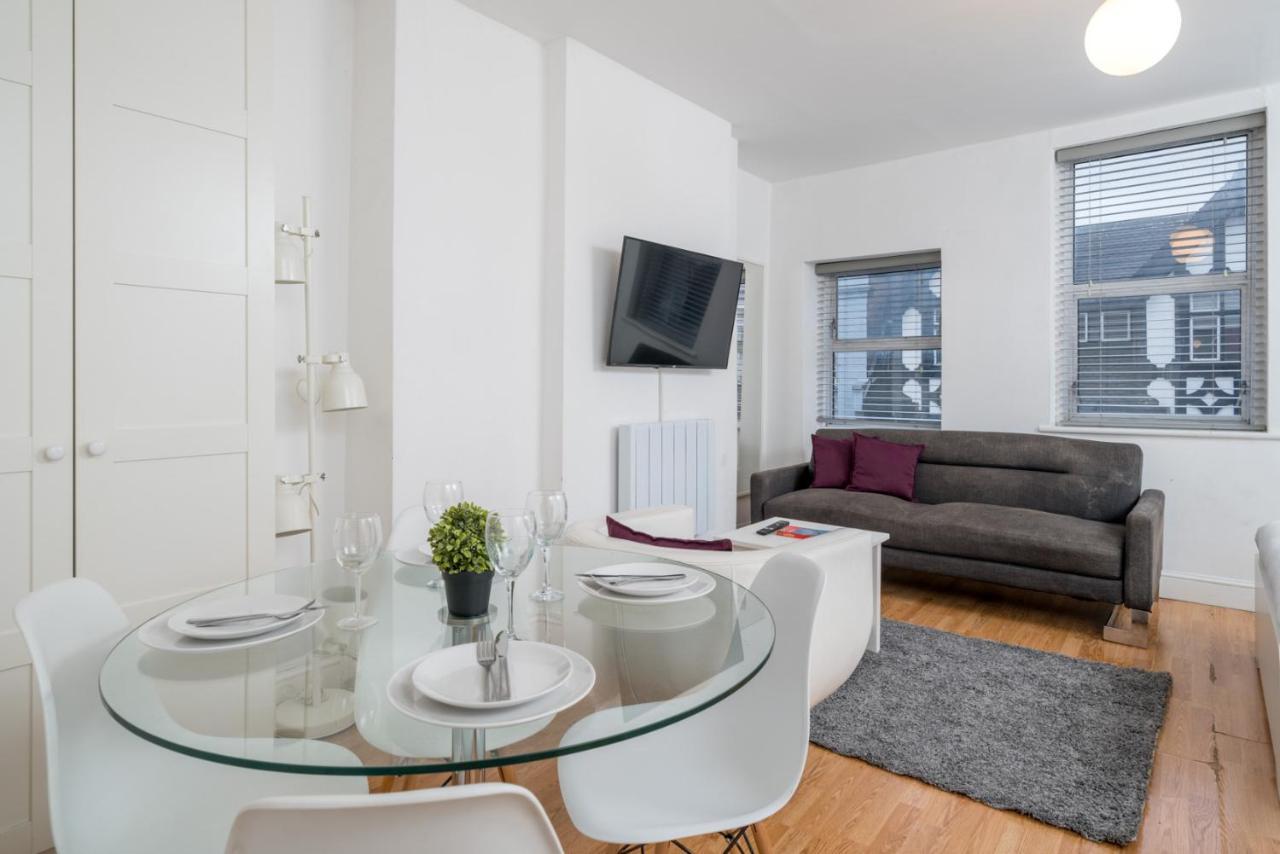 Soho & Covent Garden Apartment, Sleeps 3 London Eksteriør bilde